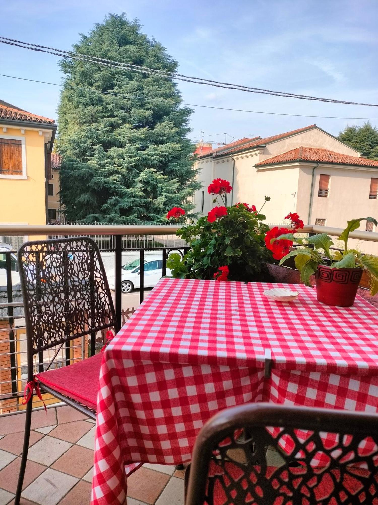 B&B Da Natallia Ronco allʼAdige Εξωτερικό φωτογραφία